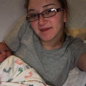 Meet your Posher, Makayla